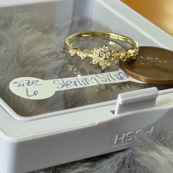 Sterling silver with CZ size 6 ring new no tags - Picture 5 of 10